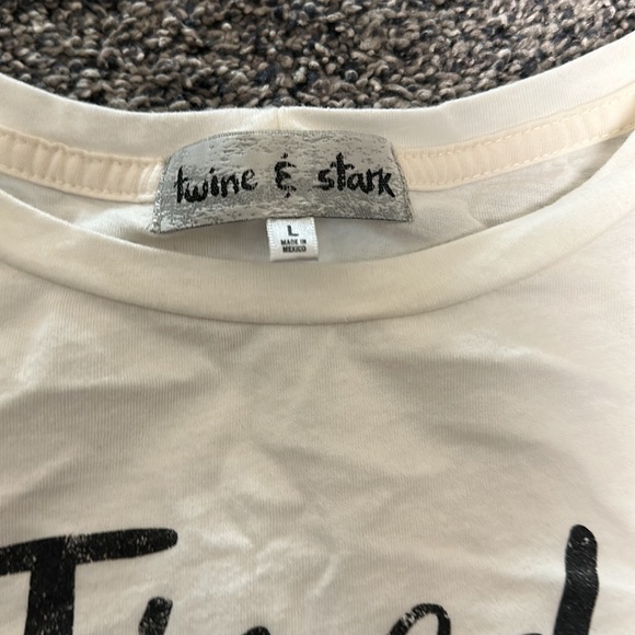 T-shirt - Picture 2 of 2